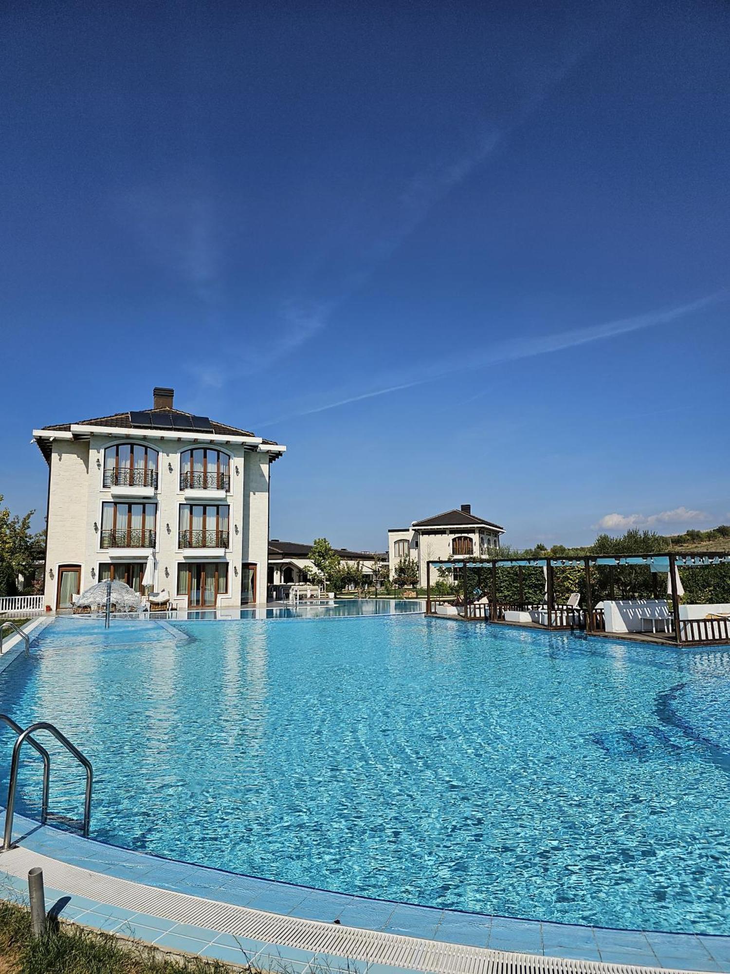 Vinea Resort Durrës Eksteriør billede