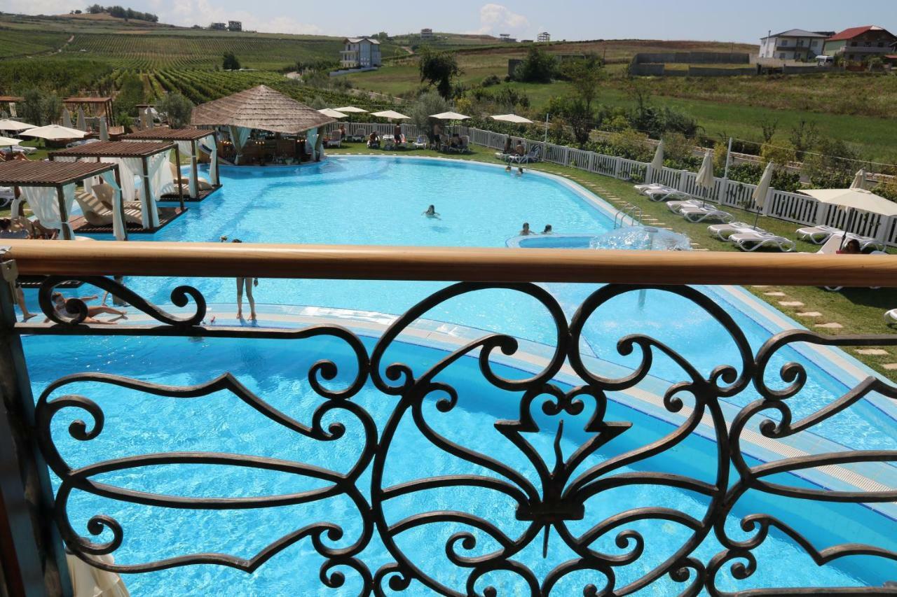 Vinea Resort Durrës Eksteriør billede